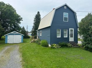 33 Braden St, Presque Isle, ME 04769