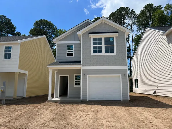 229 Central Creek Dr, Goose Creek, SC 29445