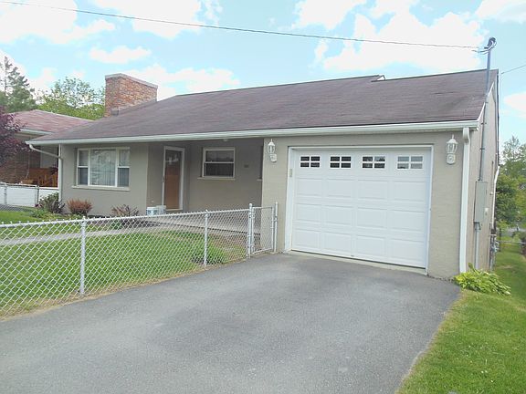 2nd image of 110 Gatewood Ave