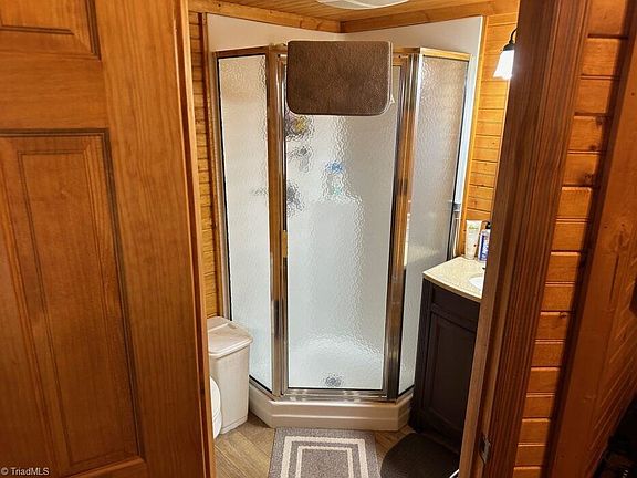 5th image of 2524 Edmonds Rd #38