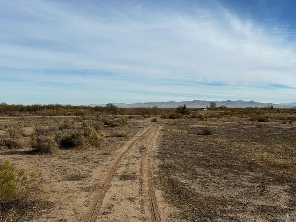 14313 W Magee Rd Unit 1, Tucson, AZ 85743