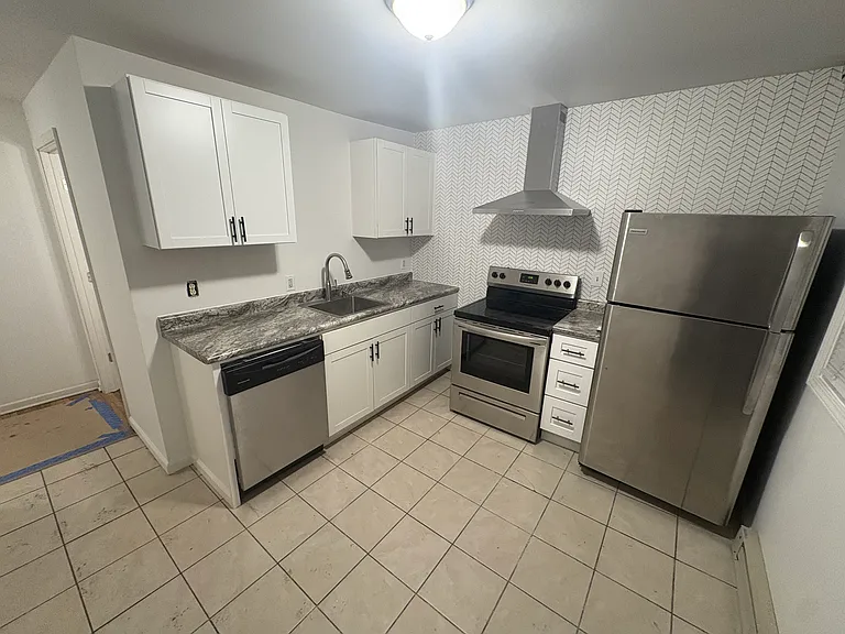 116 N 9th St #1 — Photo 2