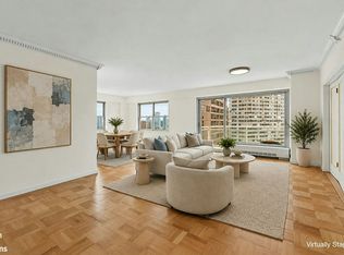 Plaza 400, New York, NY 10022
