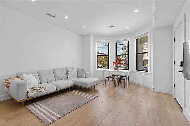 2602 Palisade Ave #1 — Photo 9