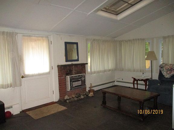 5th image of 15 Sharon St