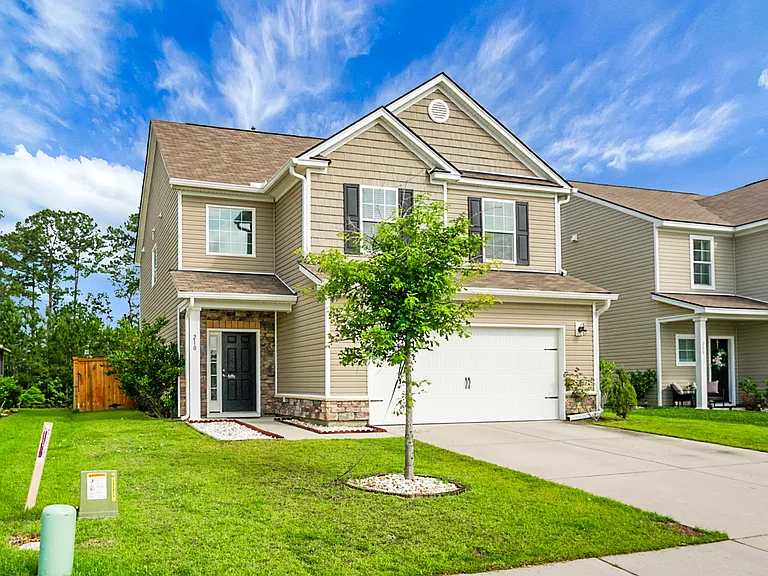 210 Daniels Creek Cir — Photo 6