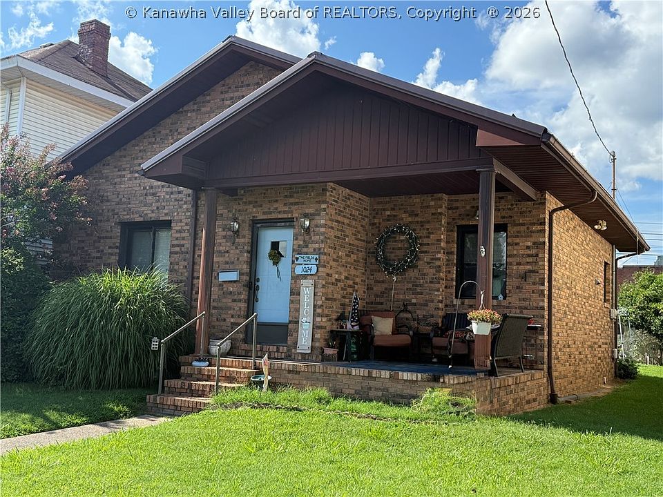 2nd image of 1024 W Virginia Ave