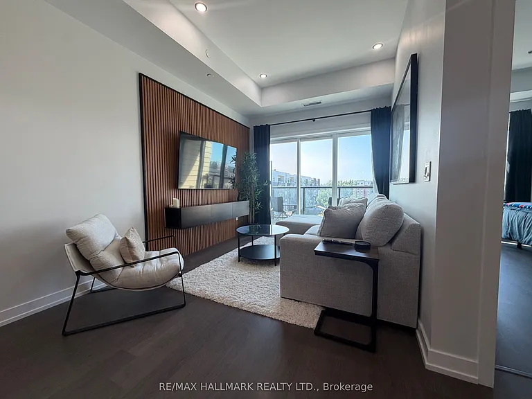 555 William Graham Dr #404 — Photo 4