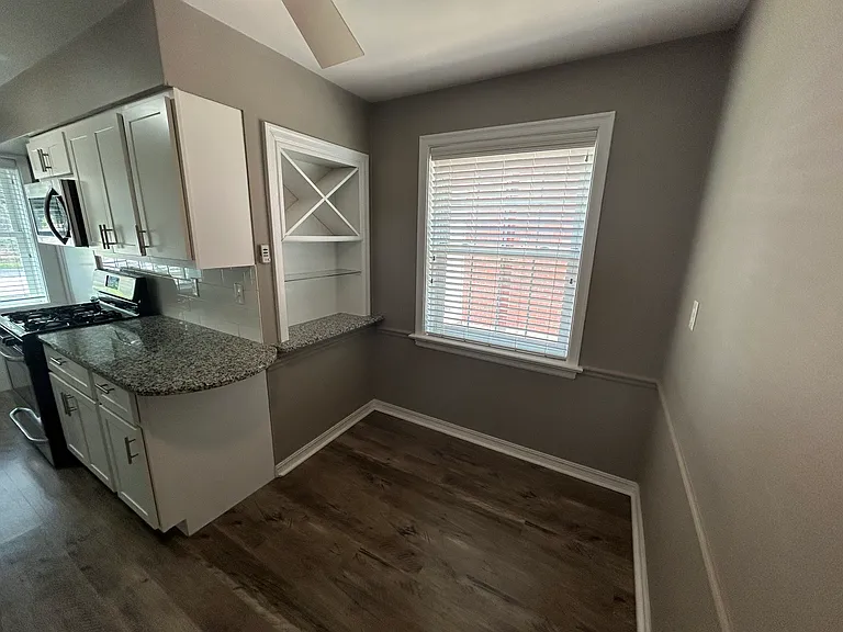 7521 Hoover Ave — Photo 8