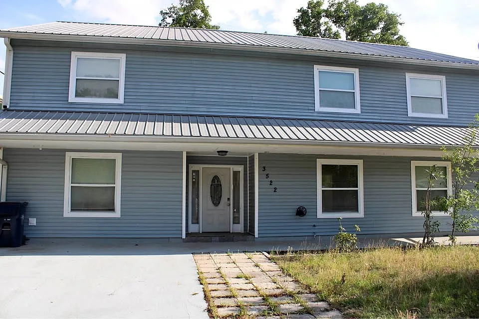 3522 W Price Ave