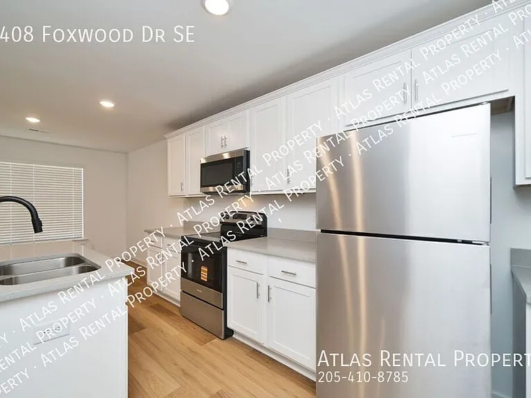 4408 Foxwood Dr — Photo 16