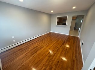 719 E Elizabeth Ave APT 1, Linden, NJ 07036