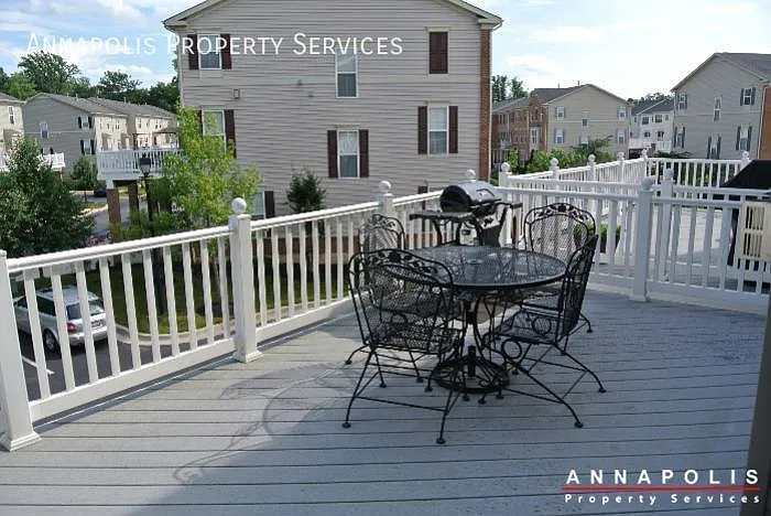 902 Kestrel Ct — Photo 26