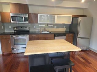 4547 8th Ave NE APT 309, Seattle, WA 98105