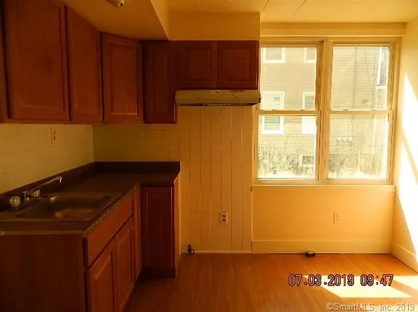 292 River St #294, Bridgeport, CT 06604