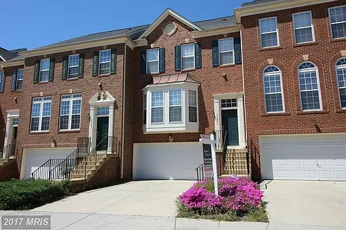 22089 Chelsy Paige Sq Photo 1