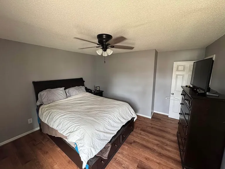 1620 Harvard Ave — Photo 5