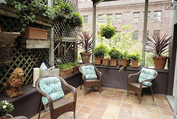 Rented by Oxford Property Group | media 8