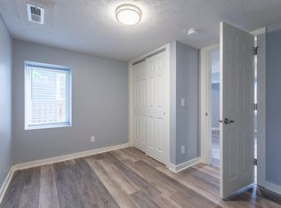 1147 Park Ave APT 1, Omaha, NE 68105