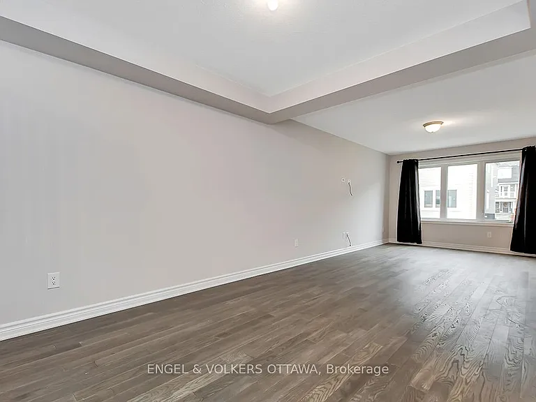 135 Lanceleaf Way — Photo 6