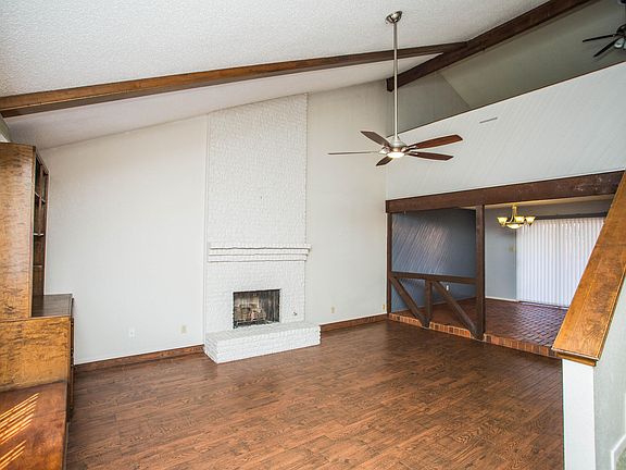 4th image of 3304 78th St Unit B