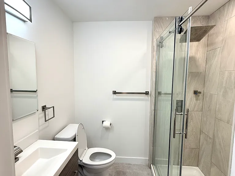 35 Wallington Ave — Photo 6