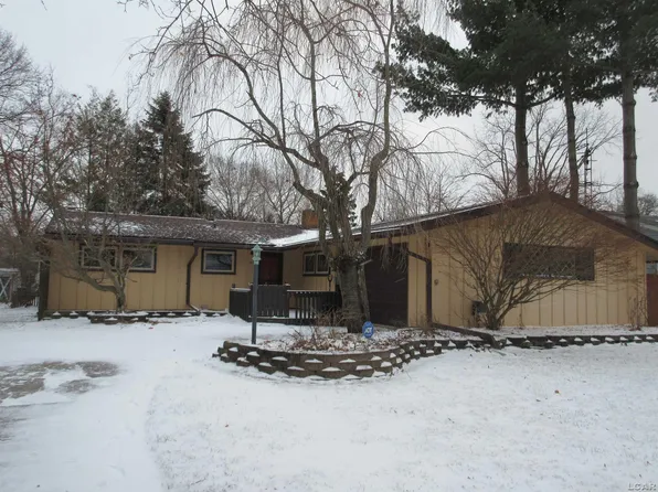 306 N Van Buren St, Tecumseh, MI 49286