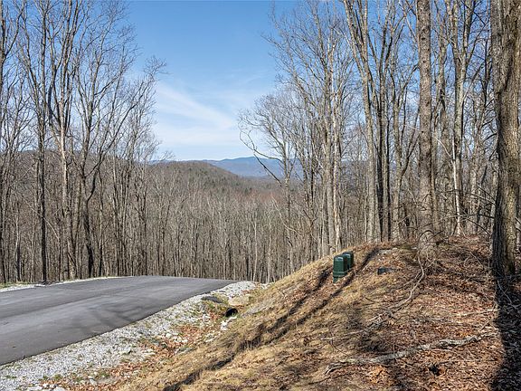 4th image of C46 Roaming Road