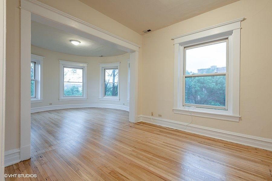 1st image of 4700 N Beacon St #3