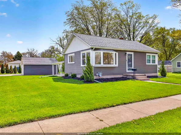 1432 Evans St, Oshkosh, WI 54901