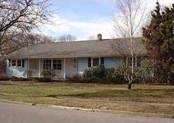 1st image of 120-120A Glen Ave