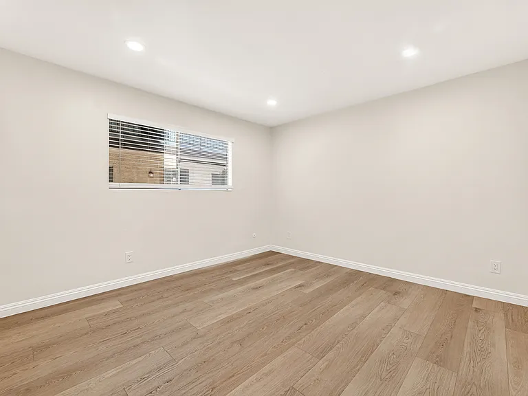 22407 Denker Ave #2 — Photo 7