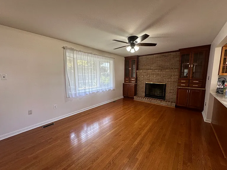 1810 Hallowell Rd — Photo 9