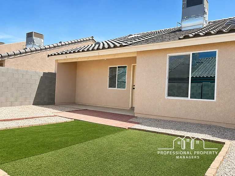7334 E 39th Pl — Photo 14