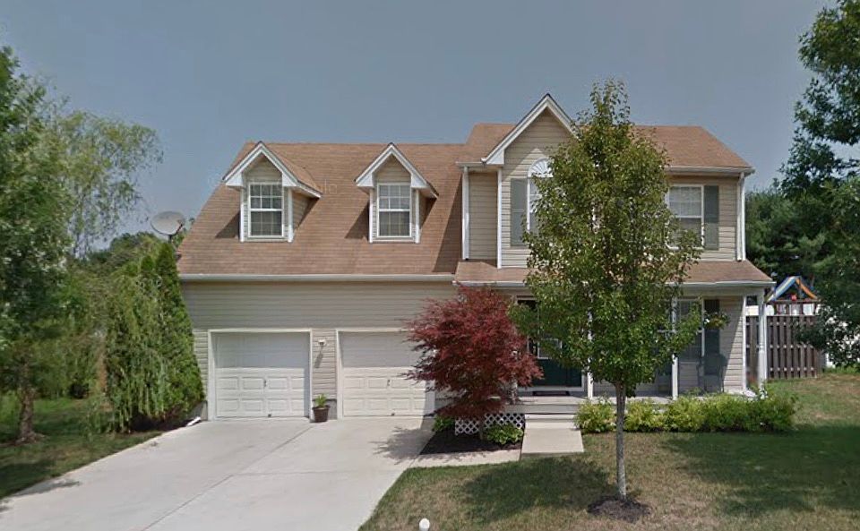 1st image of 17 Brentwood Dr