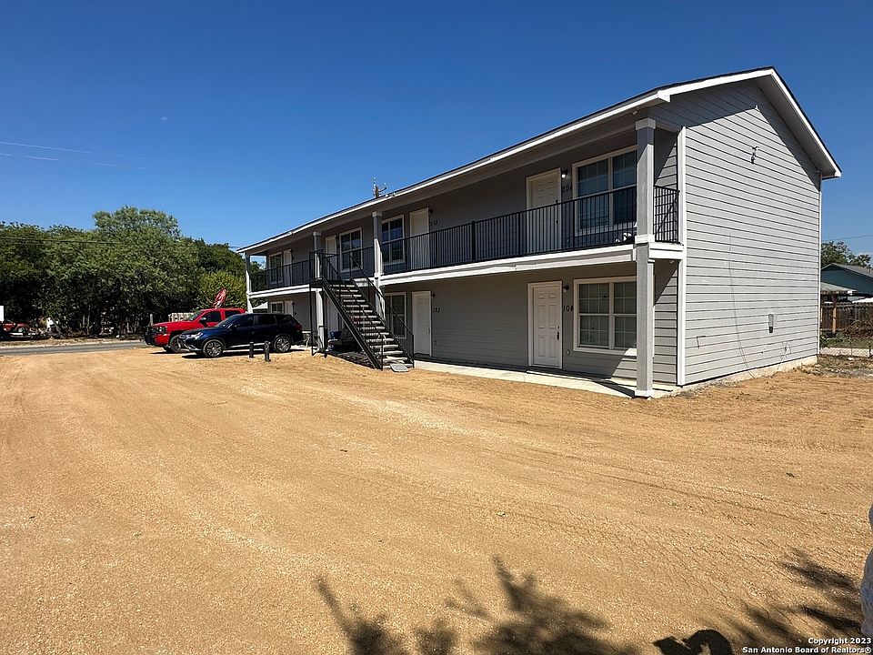 1st image of 410 NW 36th St