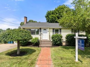 129 Norfolk St, Canton, MA 02021