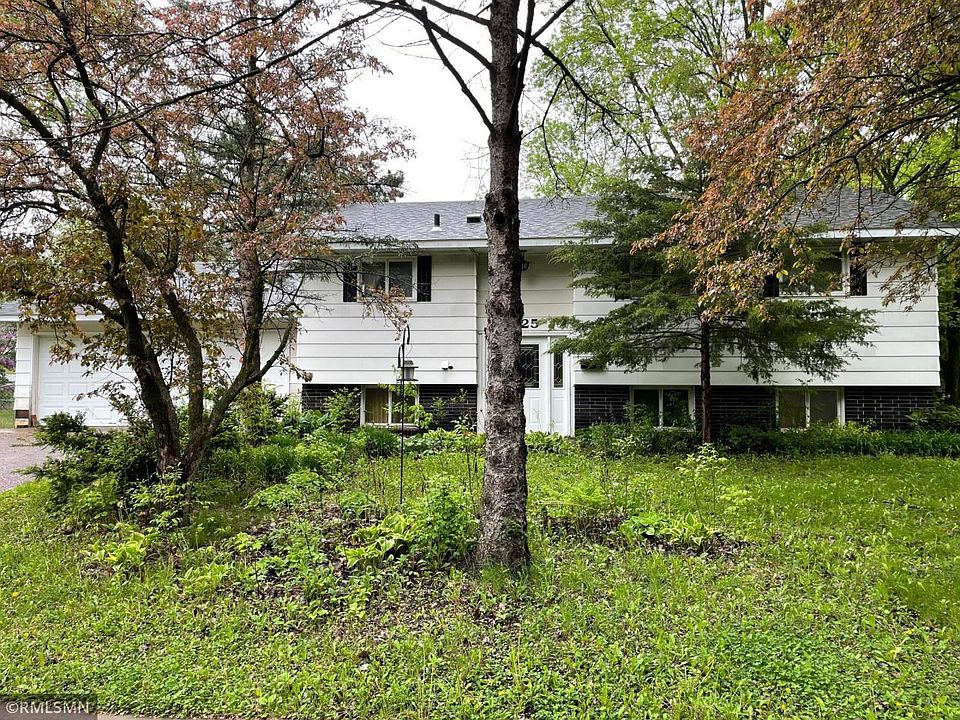 1st image of 225 Birchwood Dr N