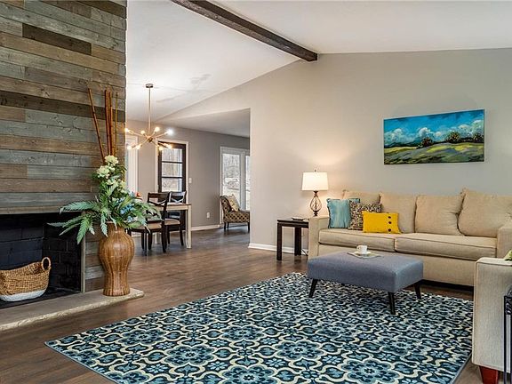 4th image of 531 Janes Ln