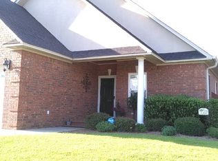 2901 Girard Dr, Sumter, SC 29150