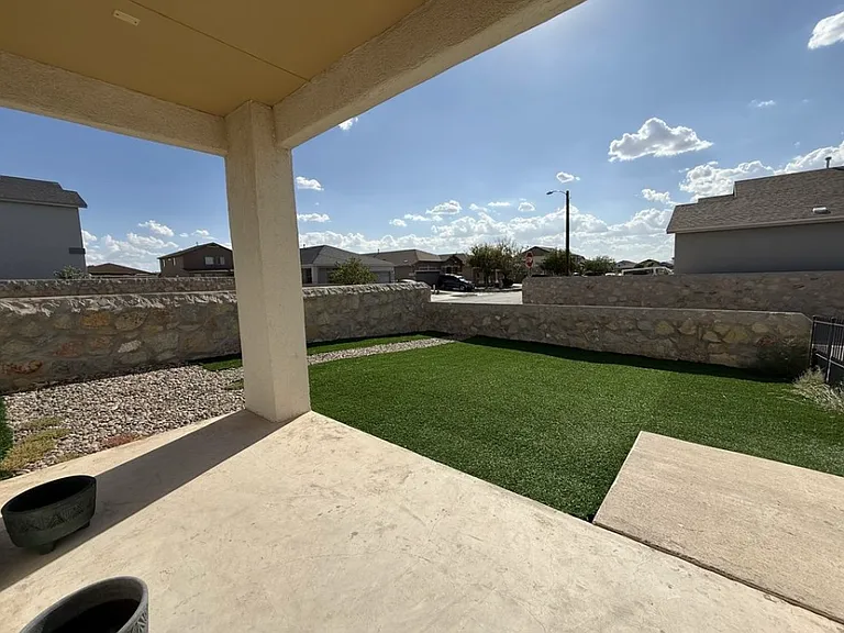 4817 Mark Avizo St — Photo 17