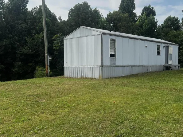 24 Cherry Hill Dr, Waynesburg, KY 40489