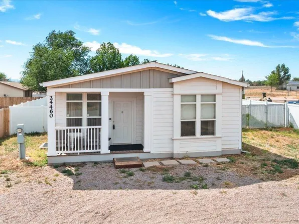 24460 N MARBLEHEAD Avenue, Paulden, AZ 86334