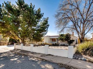 130 Rio Seco, Santa Fe, NM 87501