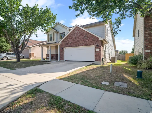 121 HAPPY TRL, Cibolo, TX 78108