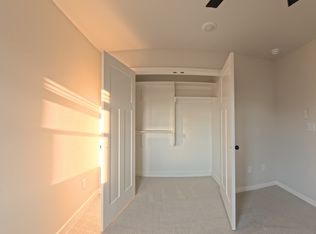 532 Cosmos St, Centerton, AR 72719