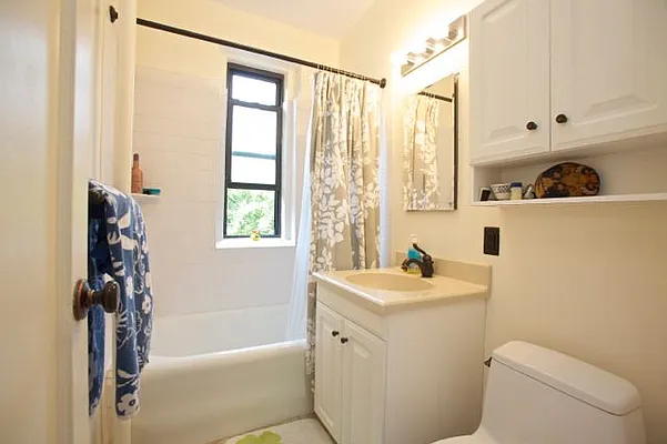 Rented by Garfield Realty  | media 41