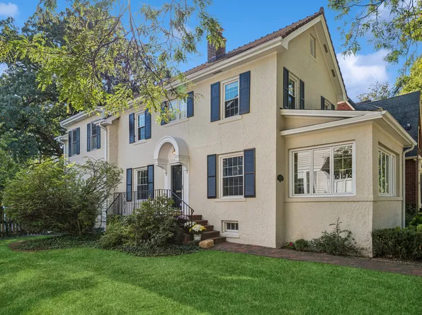 1535 Forest Ave, Wilmette, IL 60091