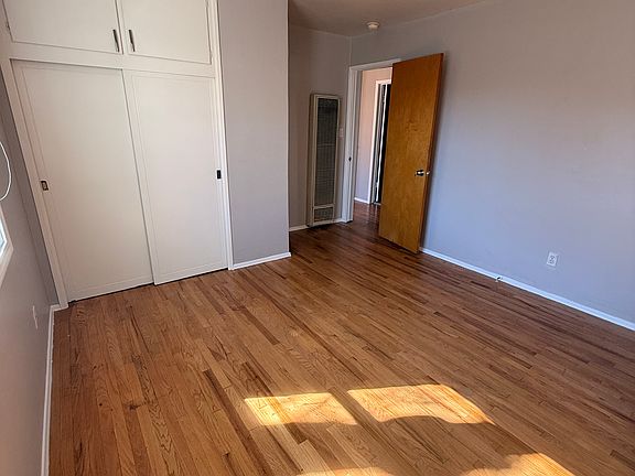 5th image of 2227-29 31st St