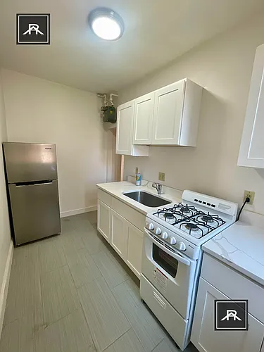 11 Scottfield Rd #5 Photo 1